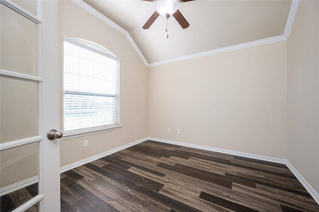 14805 Gilley Lane, Fort Worth, TX 76052