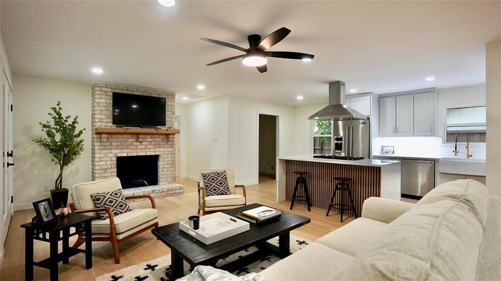 9920 Greenfield Drive, Dallas, TX 75238