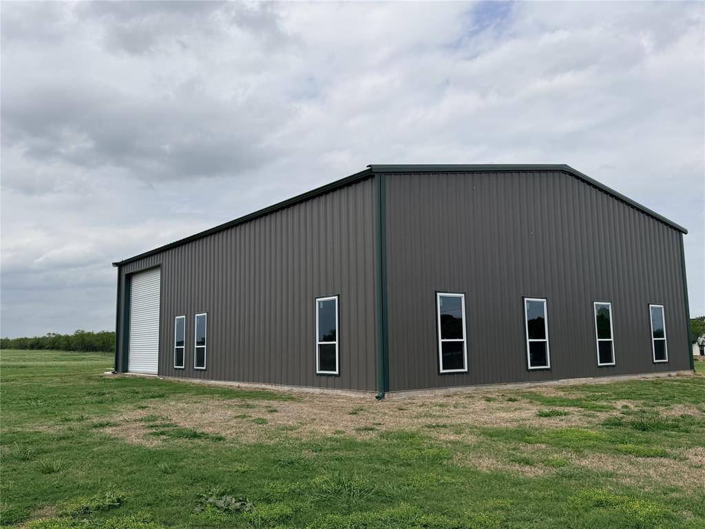 192 Fm 1183, Alma, TX 75119