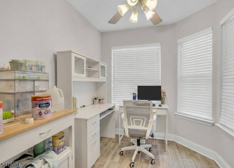 91 Delaware Ln #91, Branchburg Twp., NJ 08876