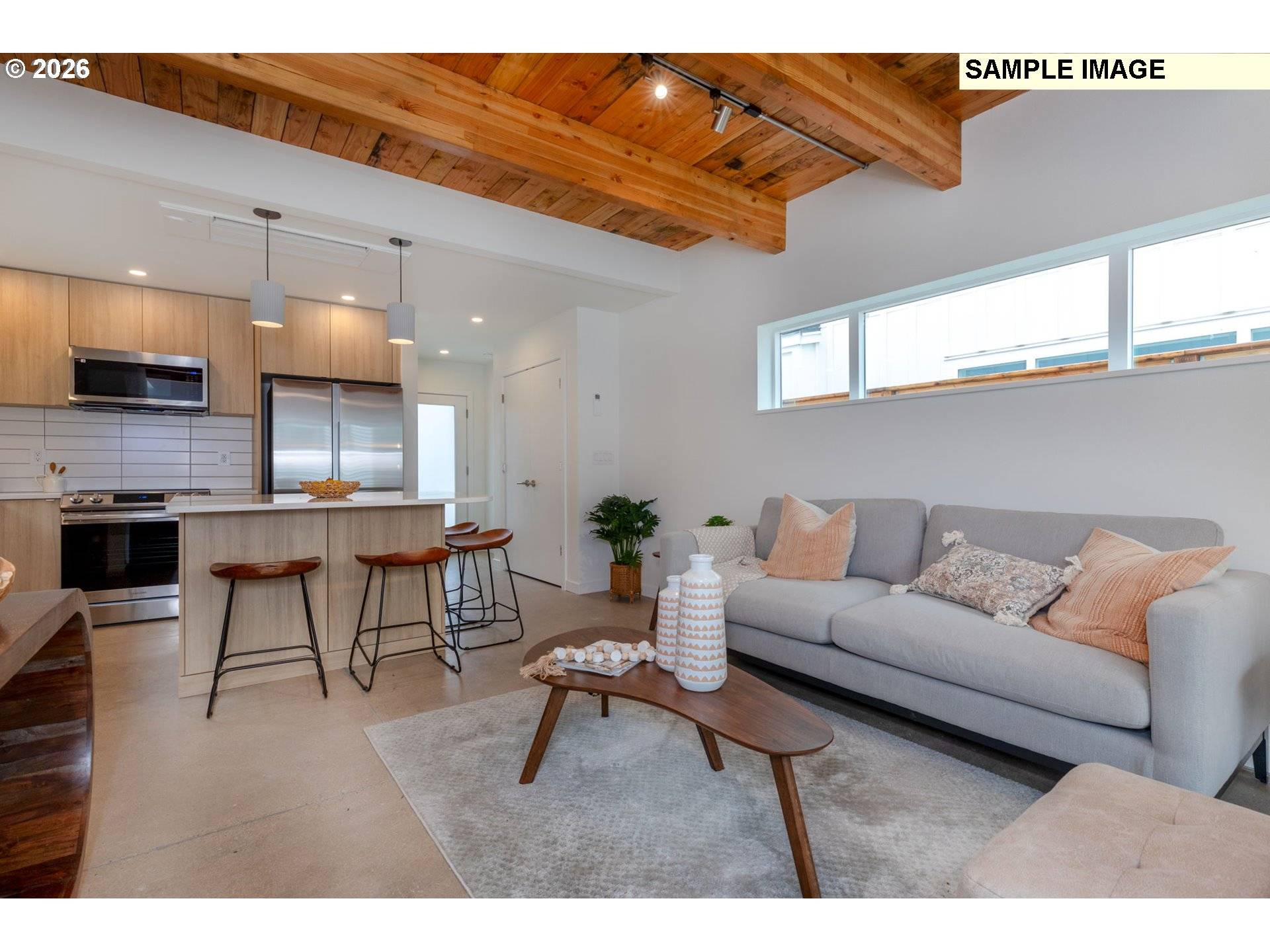 2534 SW CUSTER ST, Portland, OR 97219