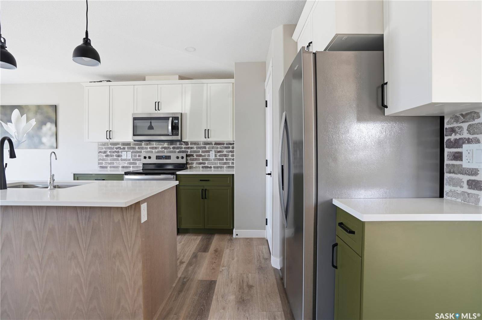 4600 Ferndale CRESCENT, Regina, SK S4V 3Y4