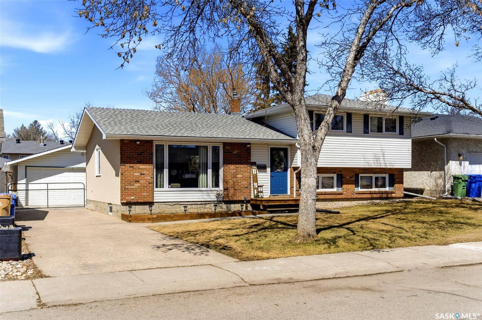 34 Selby CRESCENT, Regina, SK S4T 6W1