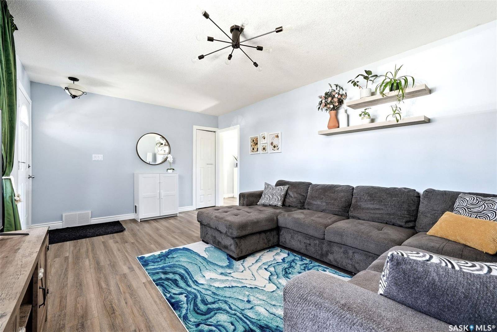 3039 Assiniboine AVENUE, Regina, SK S4S 1E2