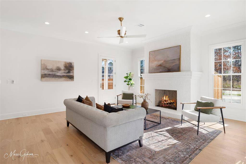 2101 Pecan Sq Avenue, Shreveport, LA 71106