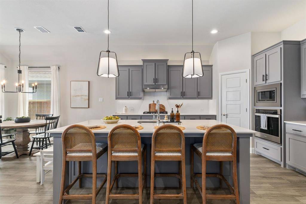 1125 Knightsbridge Road, Argyle, TX 76226