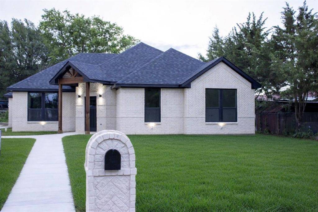 2212 Lakeshore Lane, Glenn Heights, TX 75154