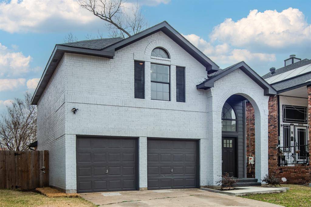 703 Meadowcreek Court, Garland, TX 75043