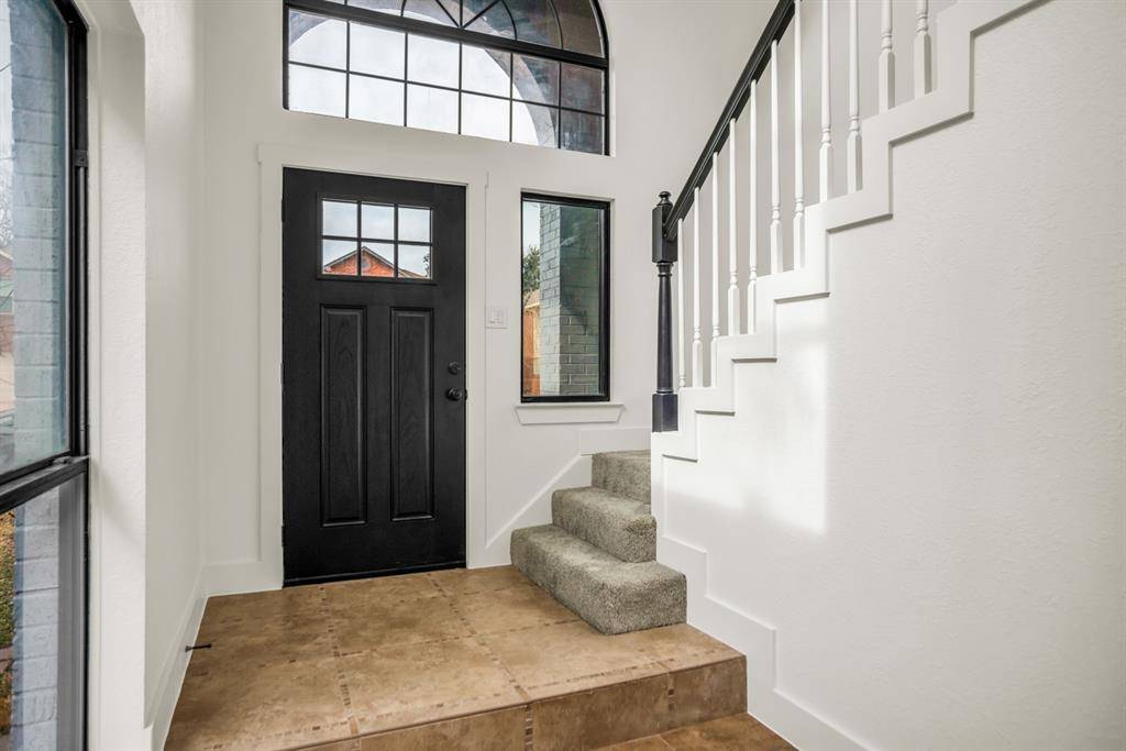 703 Meadowcreek Court, Garland, TX 75043