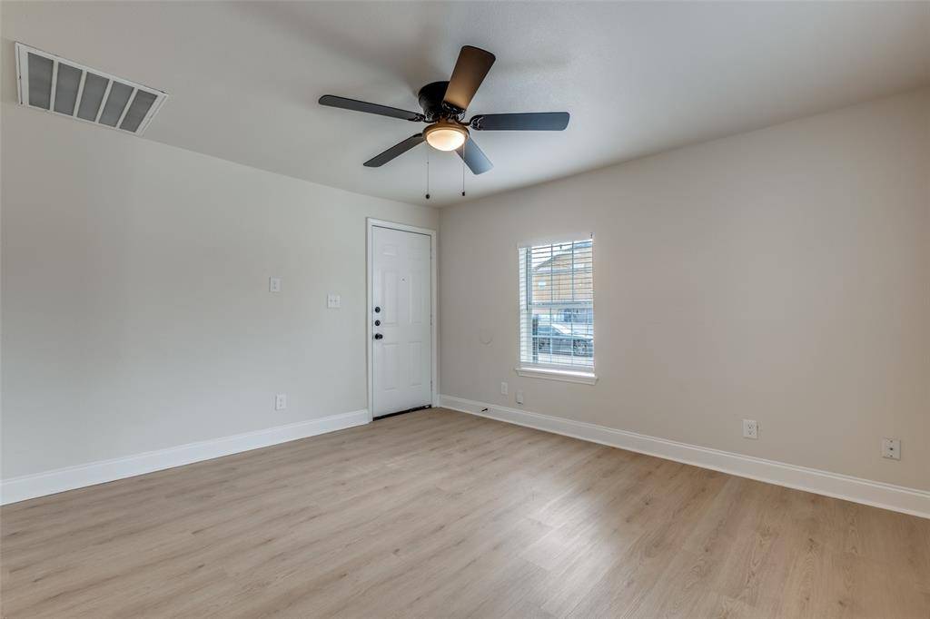 2415 Dathe Street, Dallas, TX 75215