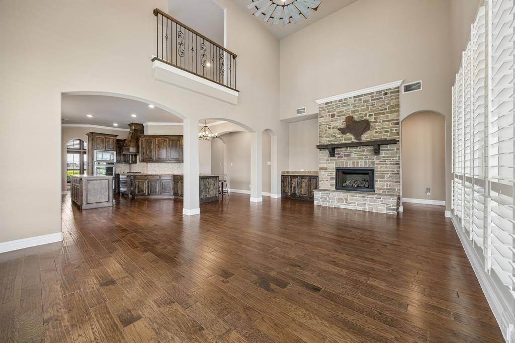 3030 Wincrest Drive, Rockwall, TX 75032