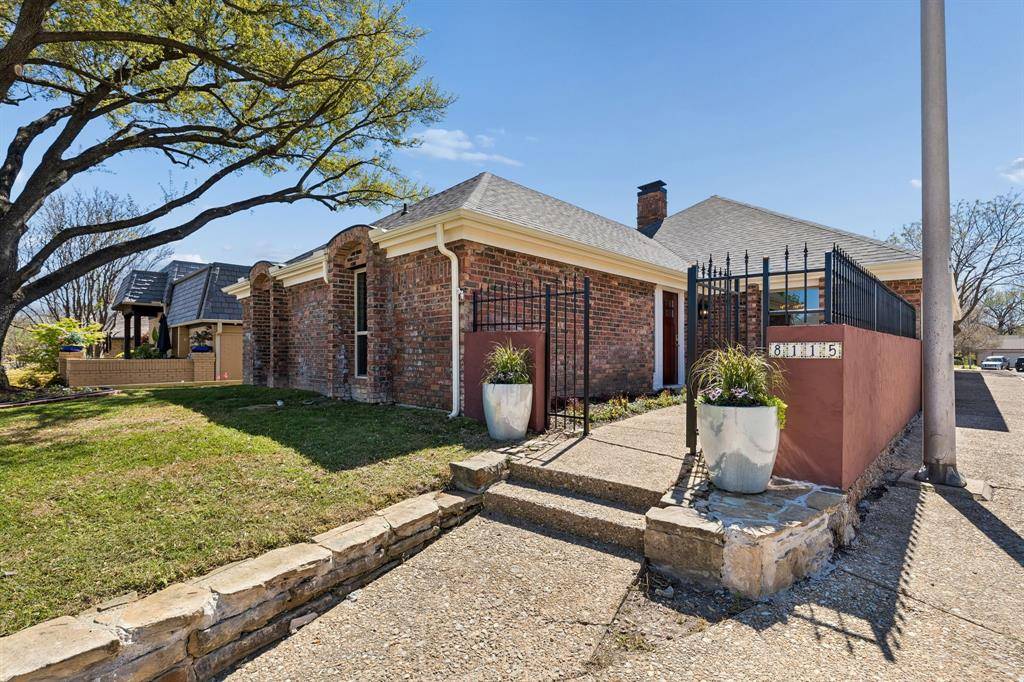 8115 Old Moss Road, Dallas, TX 75231