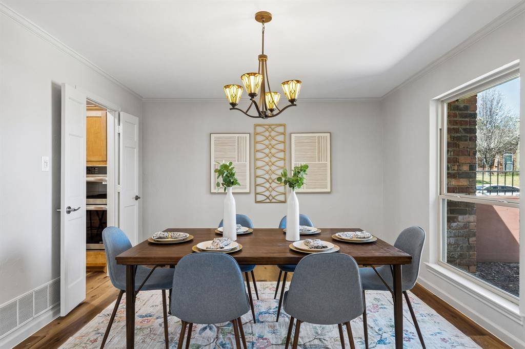 8115 Old Moss Road, Dallas, TX 75231