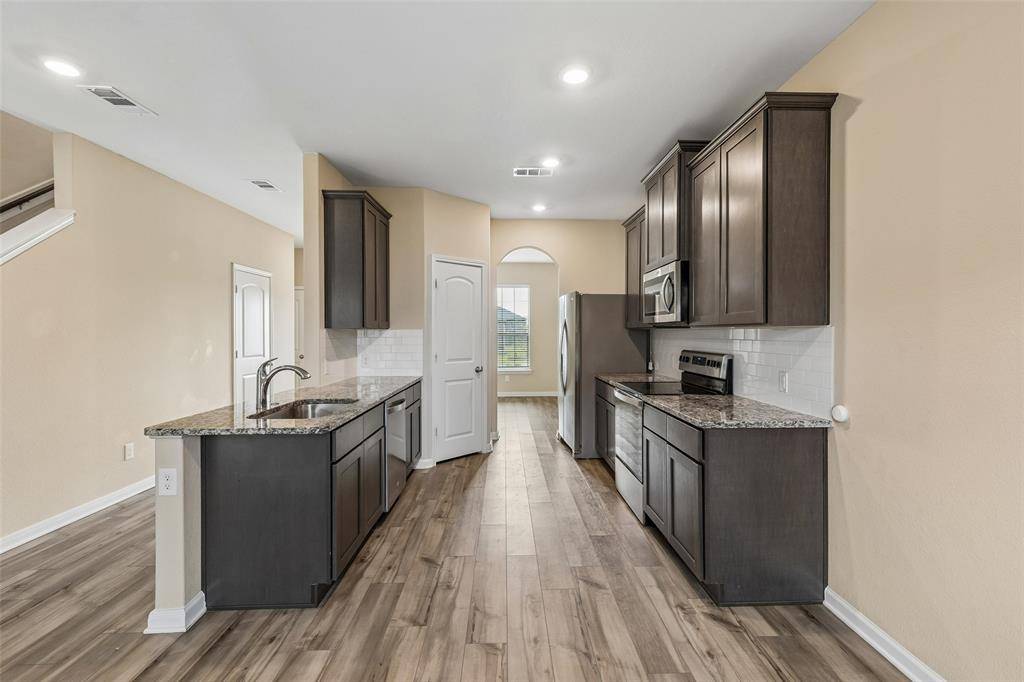 230 Enchanted Way, Princeton, TX 75407