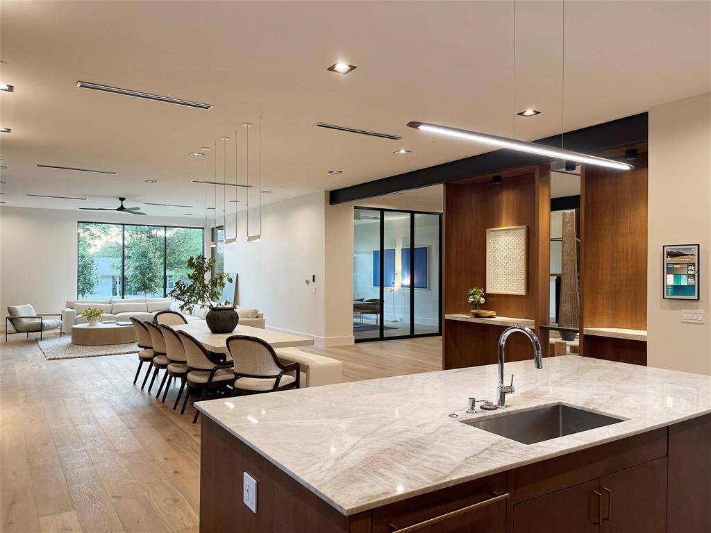 10236 Crestover Drive, Dallas, TX 75229