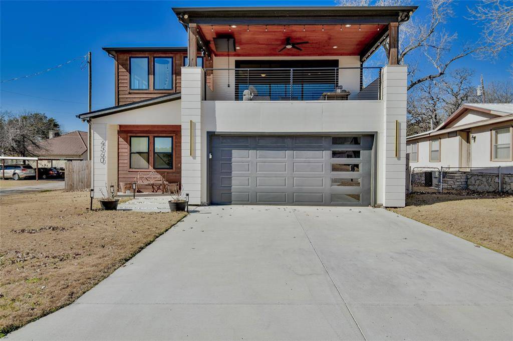 4560 Jackson Bend Court, Granbury, TX 76049