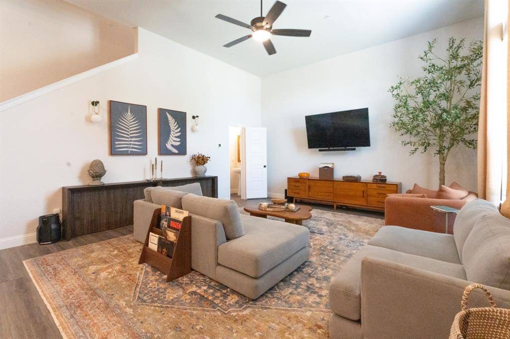 532 E 2nd Street, Irving, TX 75060