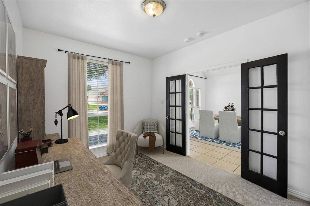 1420 Meadowlakes Drive, Azle, TX 76020