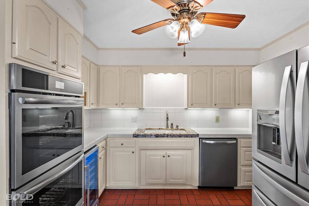 203 Kensington Avenue, Bossier City, LA 71111