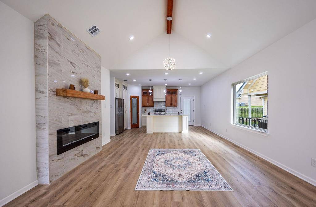 311 Heather Run, Woodway, TX 76712