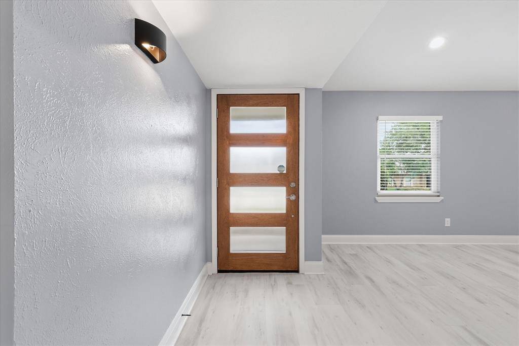 2837 Dickens Lane, Flower Mound, TX 75028