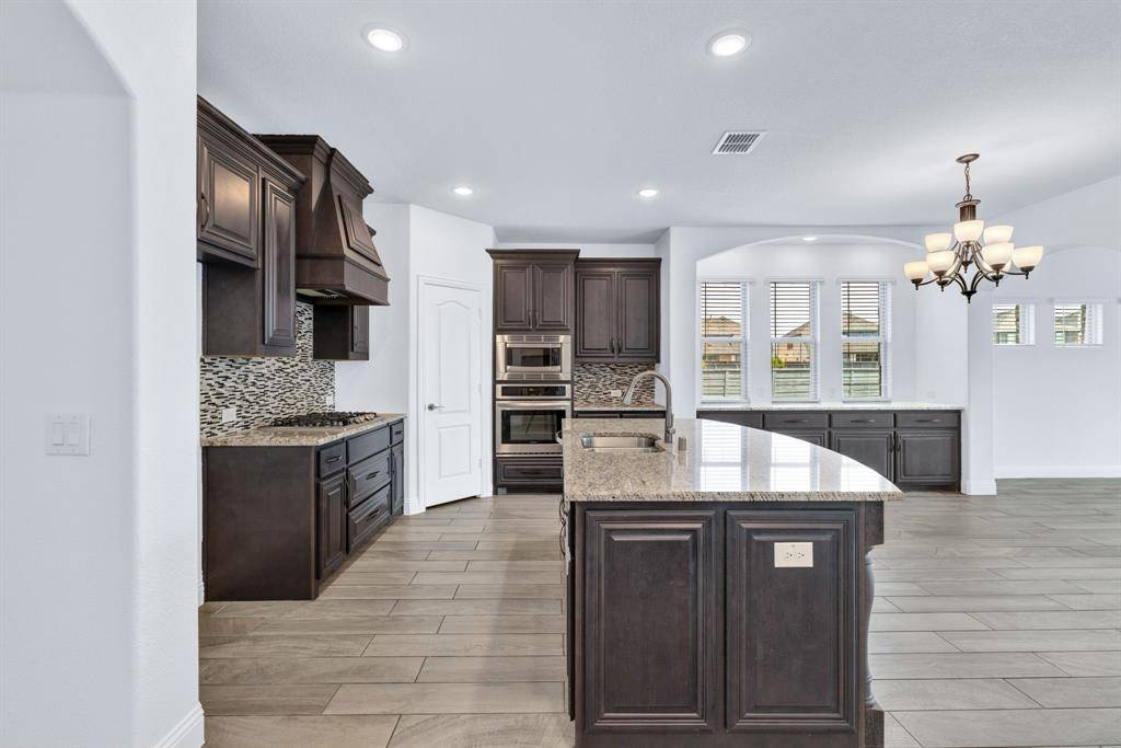 7521 Windy Meadow Drive, Little Elm, TX 76227