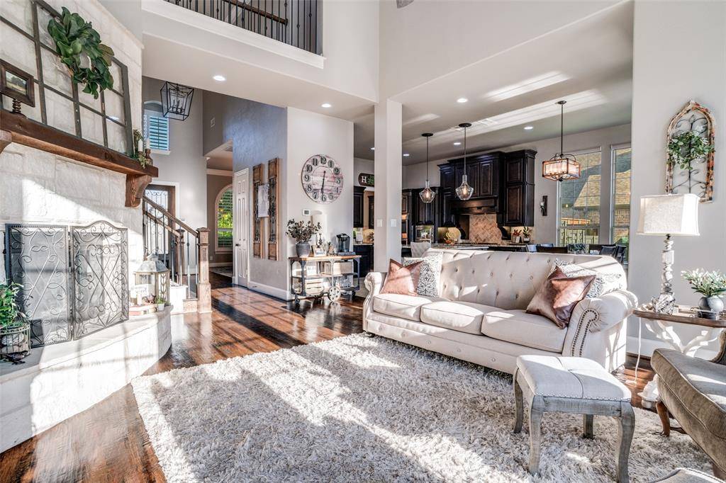 810 Moss Glen Drive, Prosper, TX 75078