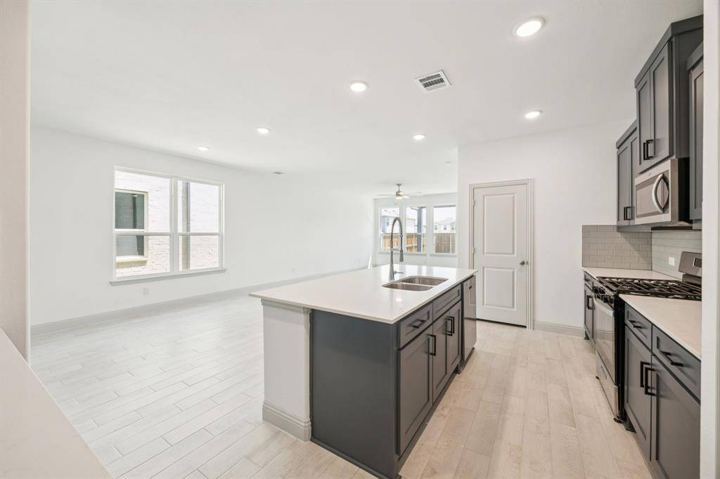 3117 Lucia Way, Princeton, TX 75407