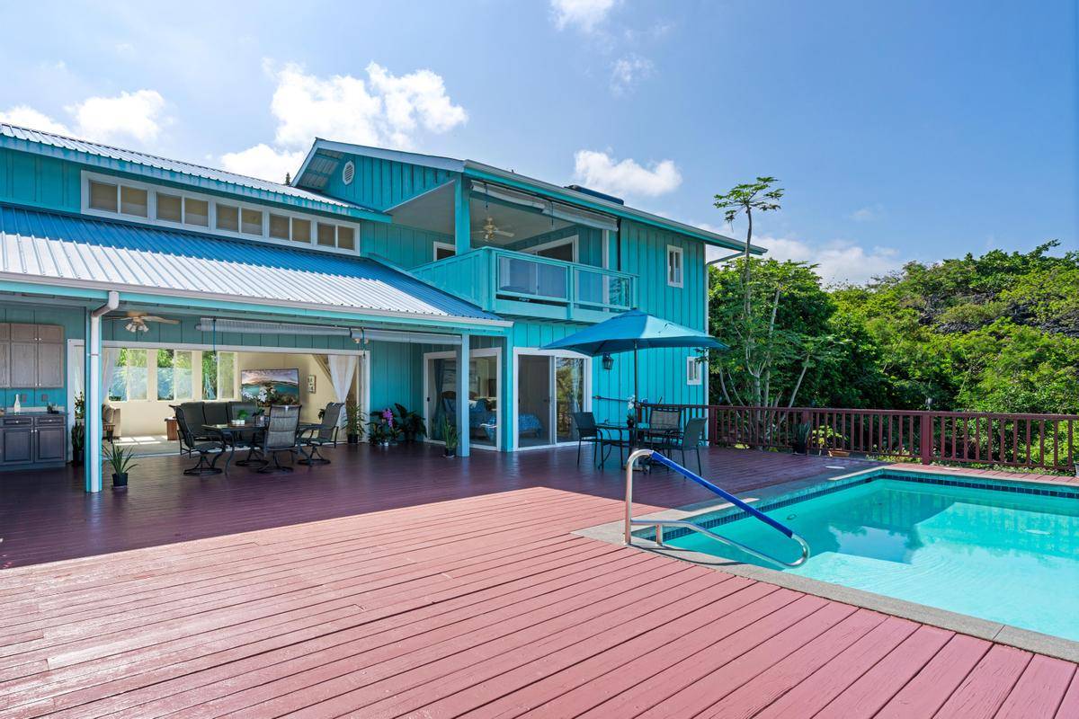 87-404 KAOHE RD, Captain Cook, HI 96704