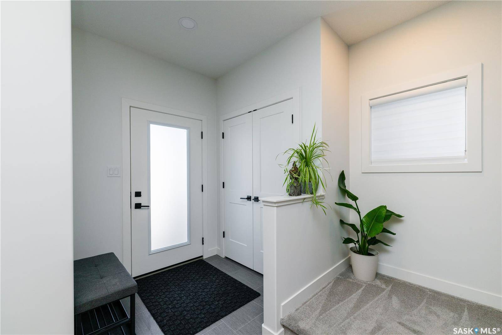 5617 Tutor WAY, Regina, SK S4W 0N5