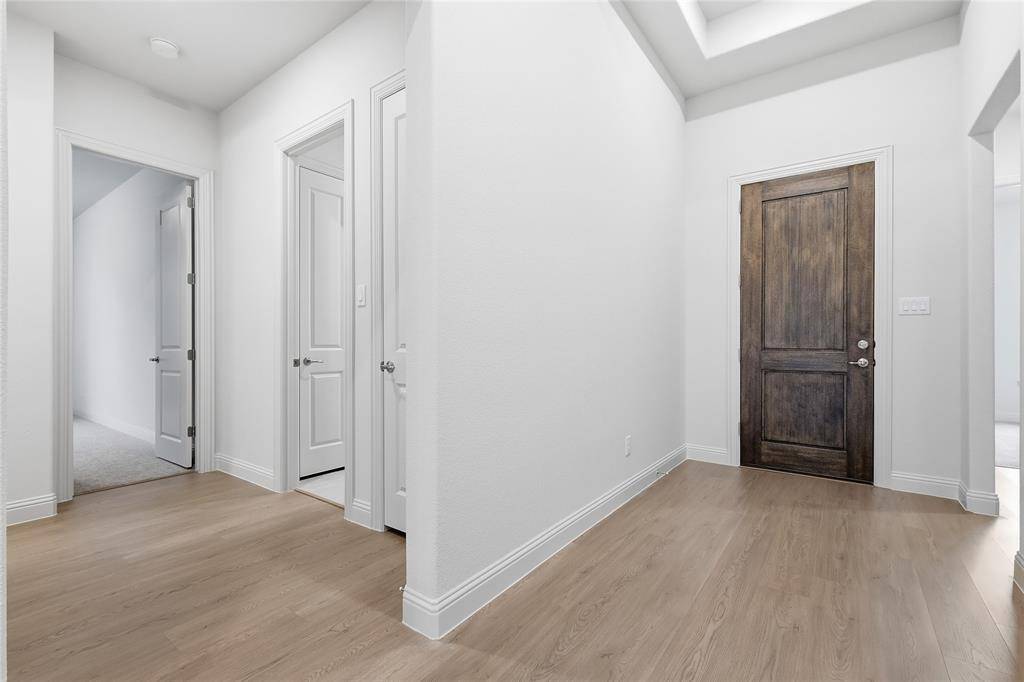 556 Flint Road, Waxahachie, TX 75167