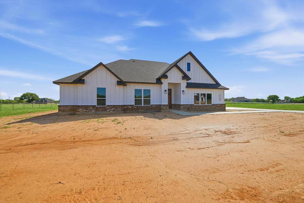 112 Cattleman Drive, Poolville, TX 76487