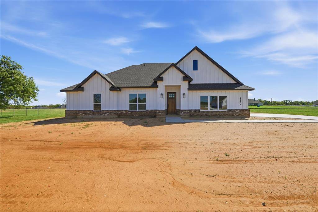 112 Cattleman Drive, Poolville, TX 76487