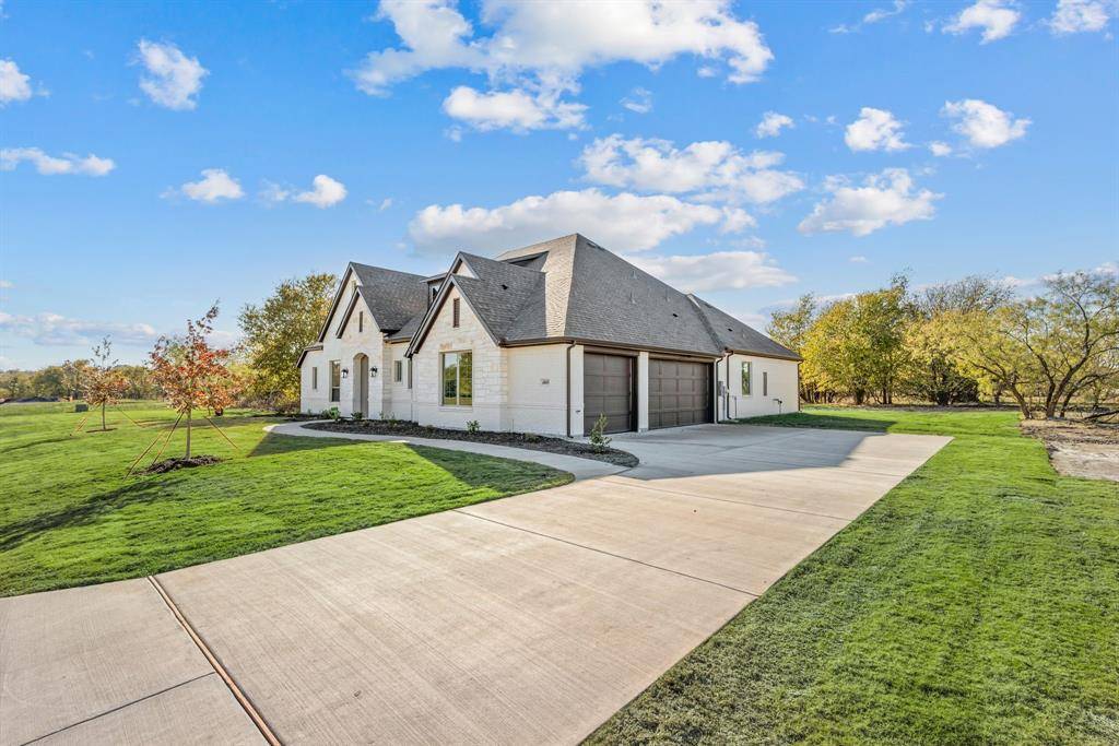 4005 Brown Bear Drive, Aledo, TX 76008