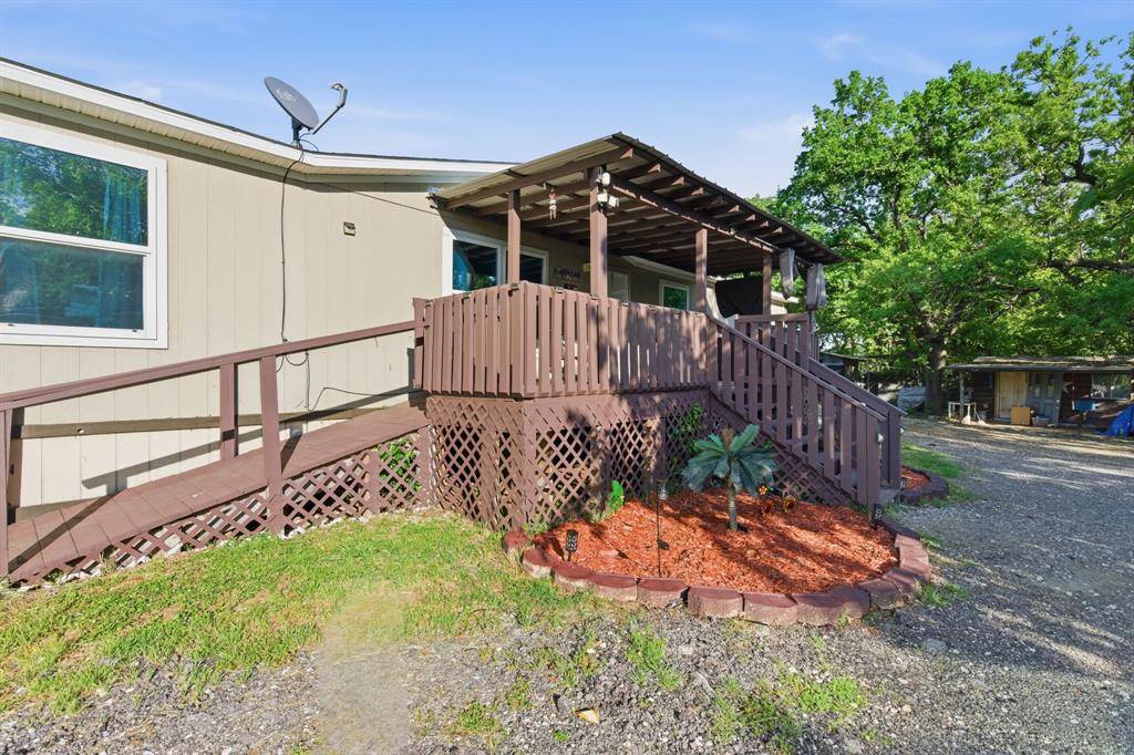 1404 Sheri Lane N, Pelican Bay, TX 76020