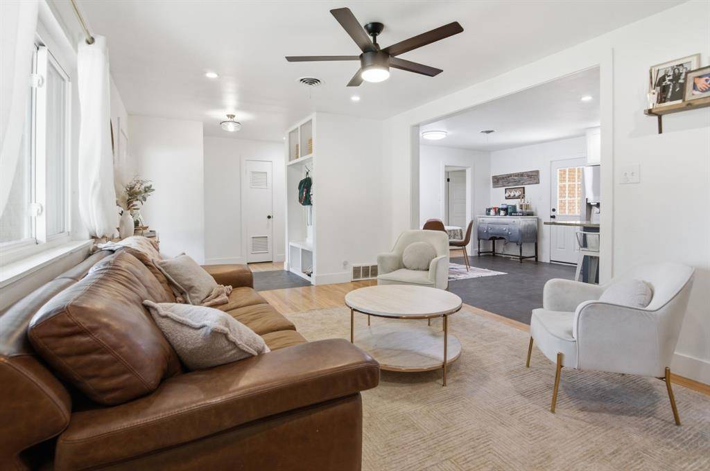 7624 Oxley Drive, Richland Hills, TX 76118