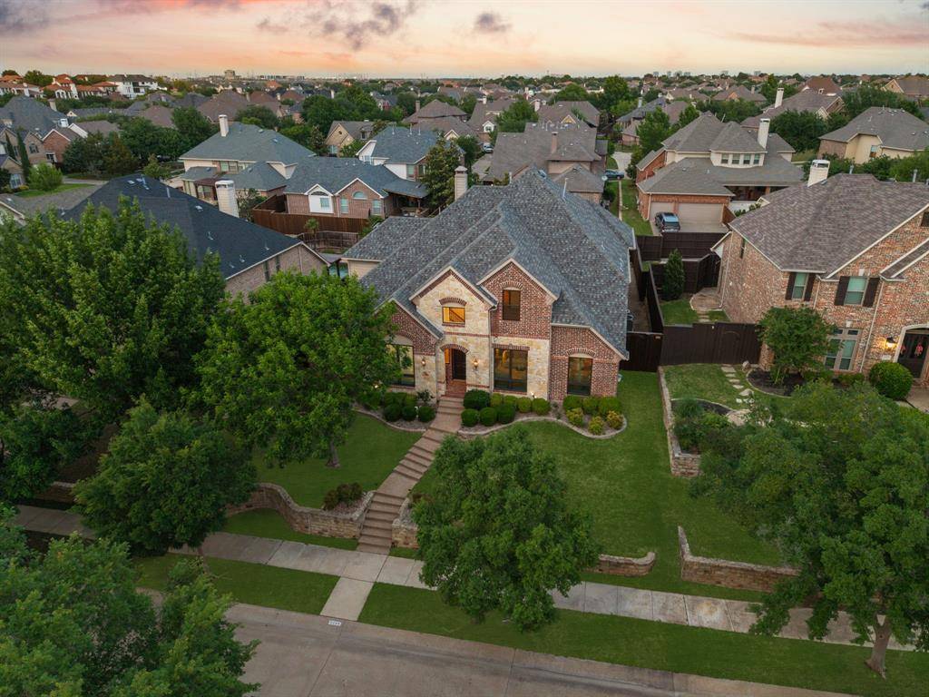 1209 Dame Susan Lane, Lewisville, TX 75056
