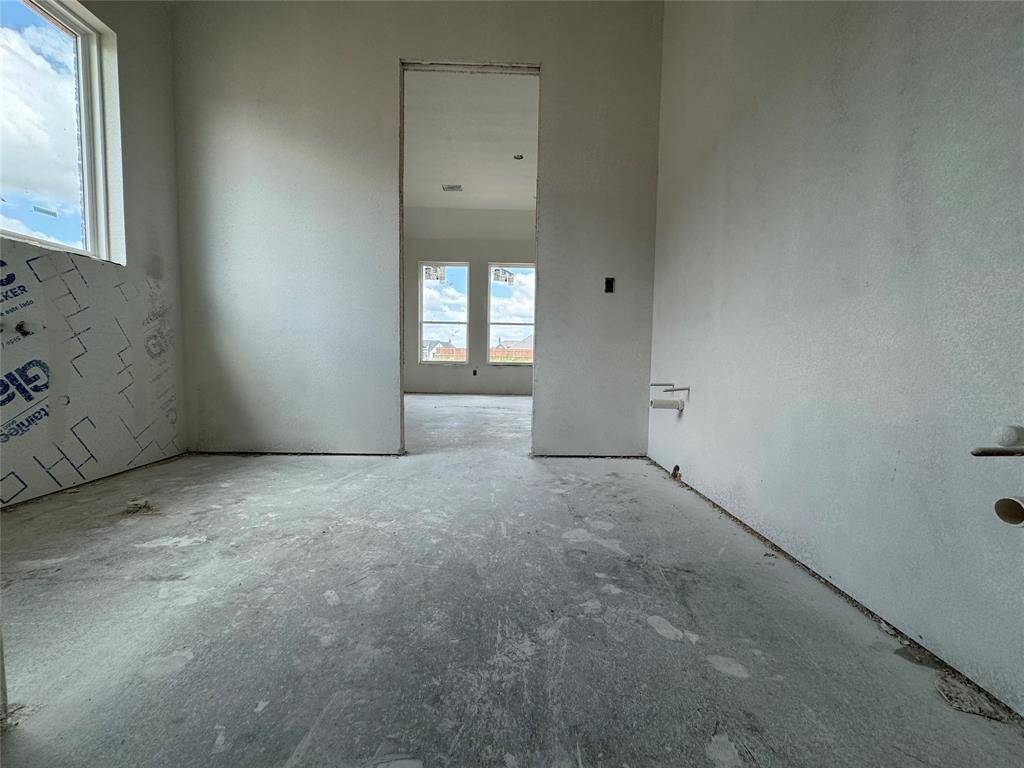 136 Chapowits, Godley, TX 76044