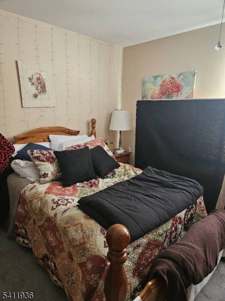 10 Cedar Ave, Stafford Twp., NJ 08050