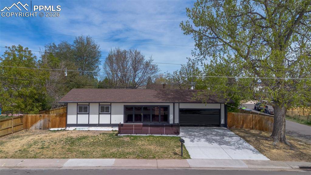 6735 W 2nd AVE, Lakewood, CO 80226