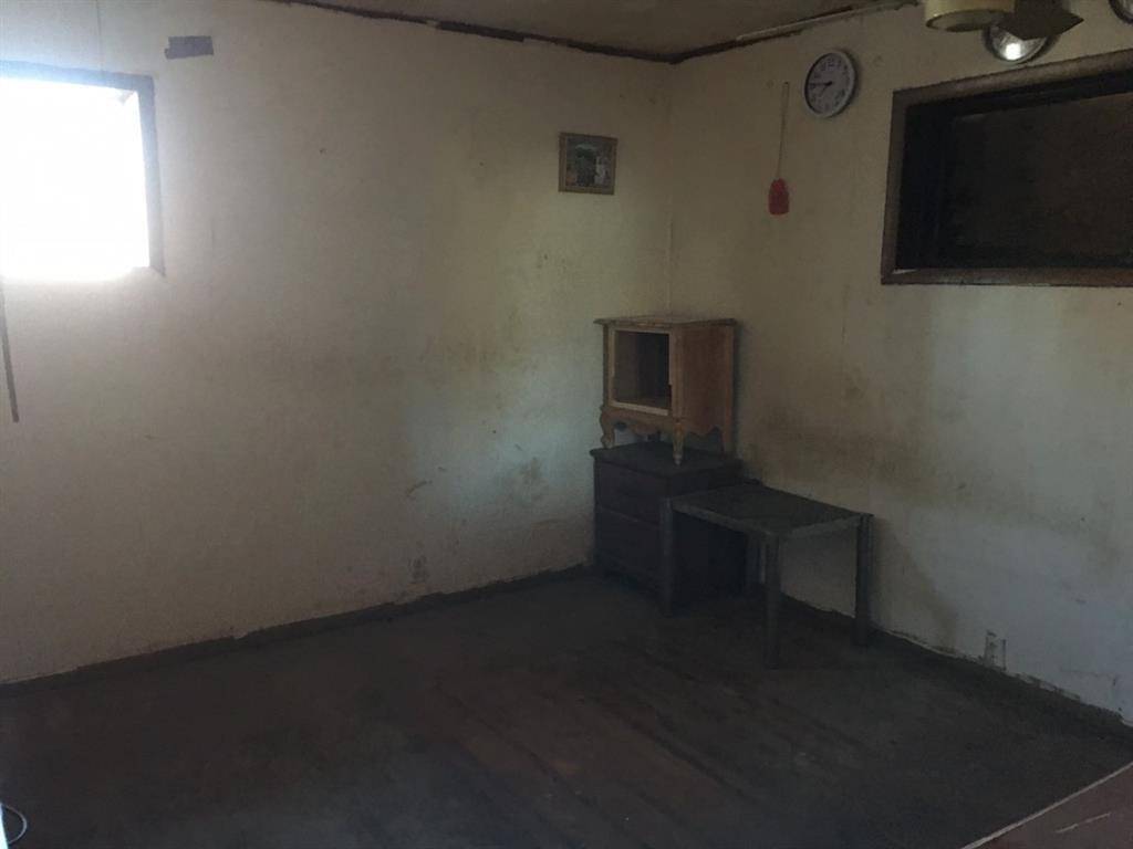 705 W 6th Street, Coleman, TX 76834