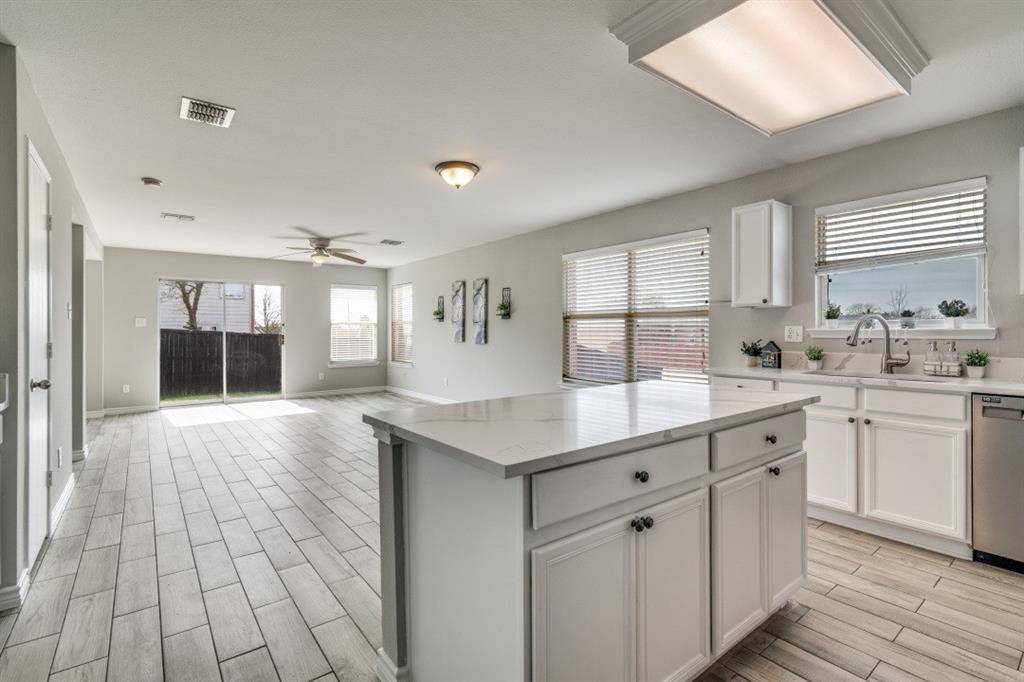 2429 N Emerald Lane, Mckinney, TX 75071