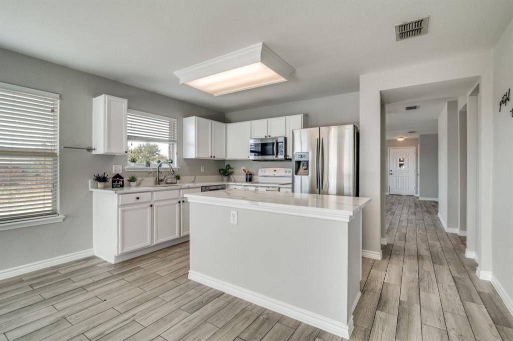 2429 N Emerald Lane, Mckinney, TX 75071