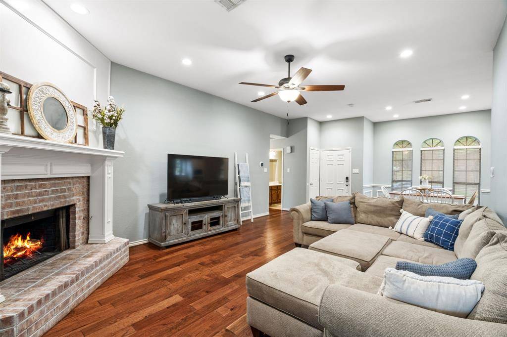 2302 Randi Road, Rowlett, TX 75088