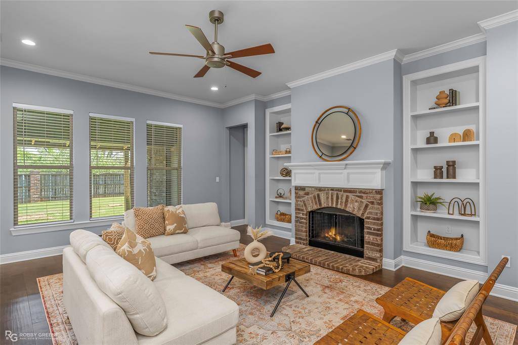 197 Livingston Drive, Bossier City, LA 71112