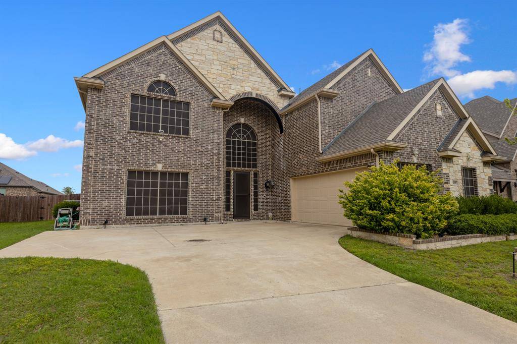 129 Quail Run Road, Red Oak, TX 75154