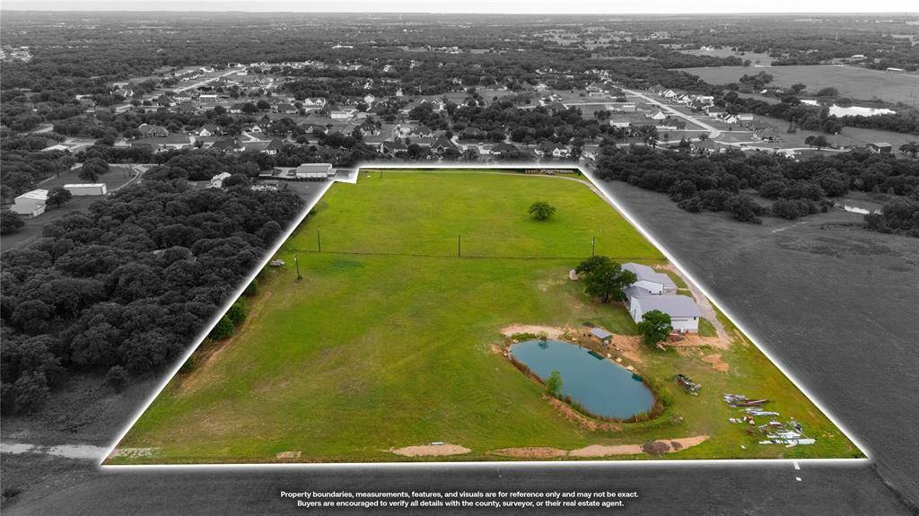 945 Jennings Lane, Azle, TX 76020