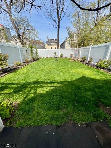 187 Redmond St, New Brunswick City, NJ 08901