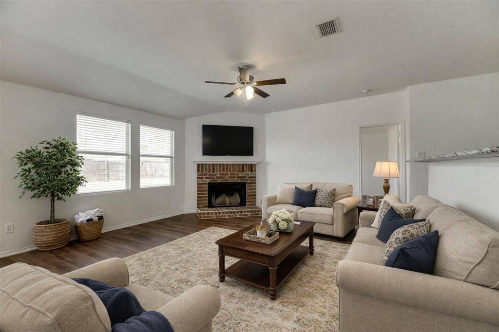 210 Long prairie Drive, Forney, TX 75126