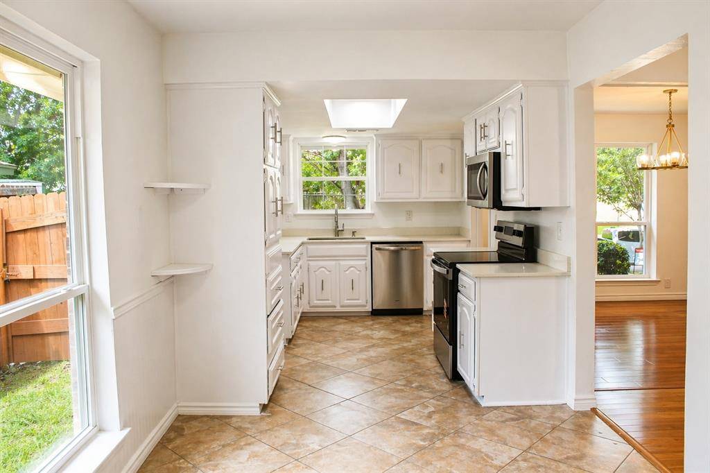 4917 Willowhaven Circle, Garland, TX 75043